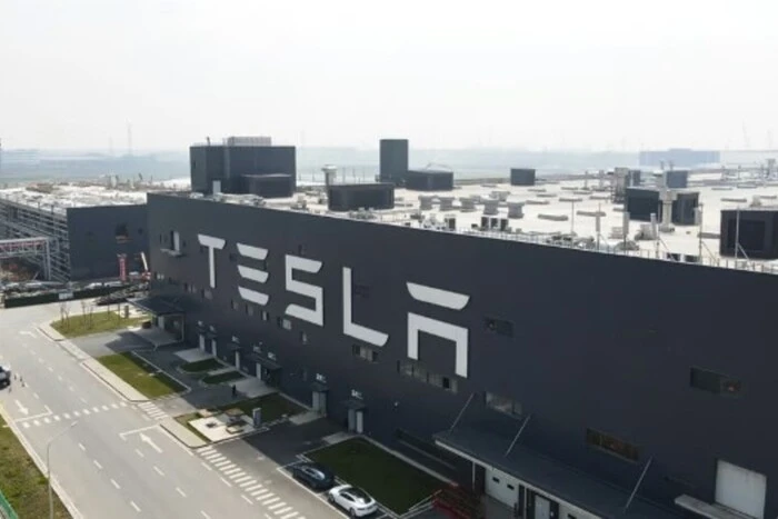 Компанія Tesla пішла судом проти Євросоюзу – Financial Times