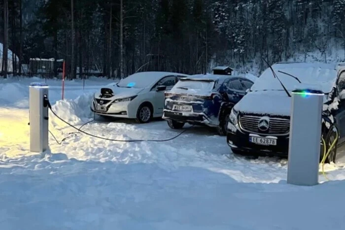 Стало известно, какая страна вскоре полностью перейдет на электромобили