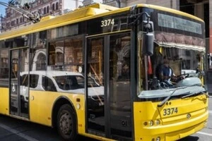 Автобуси, що курсують до Центрального вокзалу, 31 січня змінять маршрут