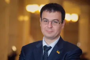 За словами голови податкового комітету, Рада повинна знайти баланс між необхідністю реагувати на економічні зміни та забезпеченням стабільності податкового законодавства