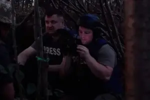 Журналіст Олександр Моторний і оператор Павло Бориско