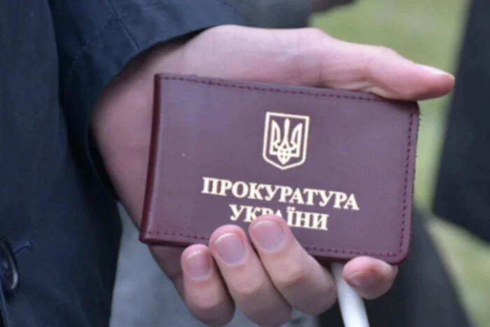 МОЗ перевірив медсправи прокурорів Хмельниччини: шістьох з них зловили на обмані 