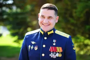 Командир розвідувального взводу 104-го десантно-штурмового полку 76-ї гвардійської десантно-штурмової дивізії РФ