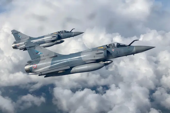 Винищувачі Mirage 2000 прибули в Україну, Британія скликає «Рамштайн». Головне за 6 лютого