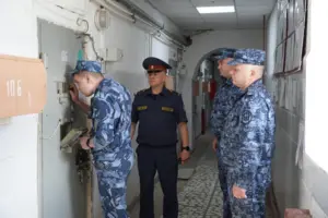 Начальник управління Федеральної служби з виконання покарань наказав співробітникам бути жорстокими з полоненими