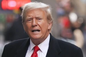 Трамп переконаний, що США повинні мати доступ до природних ресурсів України незалежно від того, чи вдасться досягти мирної угоди між Росією та Україною