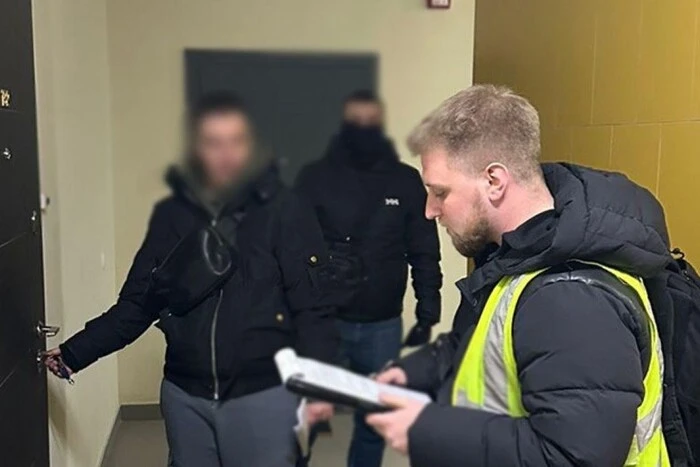 У Києві затримано росіянку, яка за $12 тис. переправляла ухилянтів до ЄС