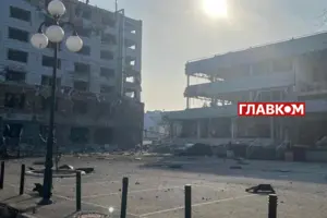 У районі тривають роботи з ліквідації наслідків ракетної атаки