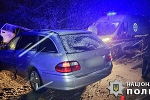 На Київщині водійка Mercedes спричинила смертельну ДТП