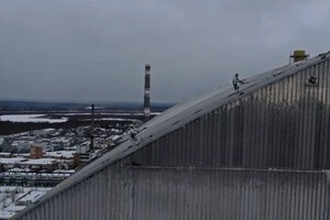 Рятувальники повідомили про ситуацію на ЧАЕС після удару російського дрона 