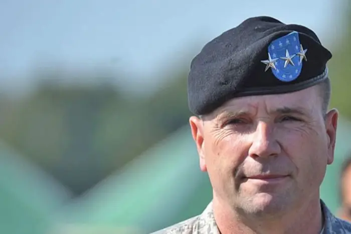 Мирні переговори. Американський генерал Бен Ходжес різко звернувся до Європи