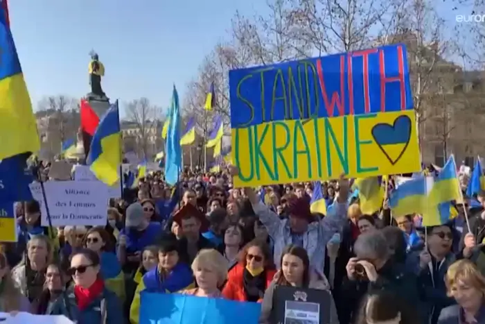 Три роки спротиву. Зеленський звернувся до українців у річницю вторгнення РФ