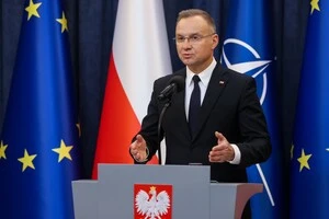 Раніше у Вашингтоні президент Польщі Анджей Дуда зустрівся з американським лідером Дональдом Трампом