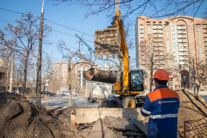 «Київтеплоенерго» відновило теплопостачання у Голосіївському районі після аварії