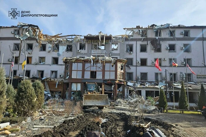 Удар по готелю в Кривому Розі: кількість жертв та загиблих зросла (оновлено)