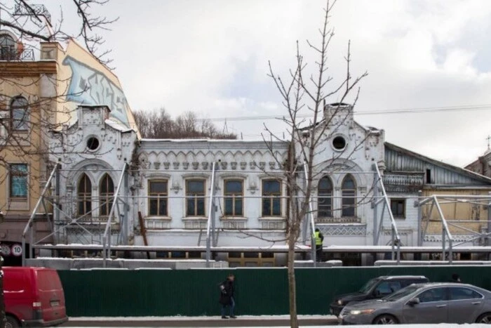 Кияни закликають зберегти старовинну садибу Ницке від знищення