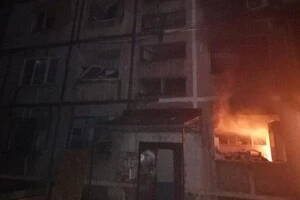 Пошкоджено чотири багатоповерхівки внаслідок удару