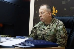 За словами головкома, армія РФ також нарощує напрацювання в галузі дронів