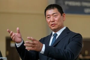 Ватанабе є кандидатом у президенти Міжнародного олімпійського комітету