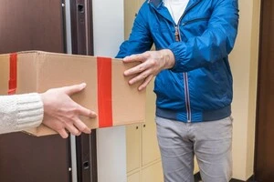 Кризові довідники надсилатимуться посилками 