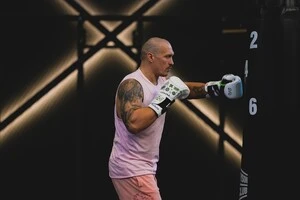 Усик зазначив, що до нього дуже добре ставляться люди у Саудівській Аравії