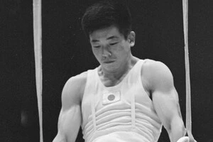 Причиною смерті Накаями став рак шлунка