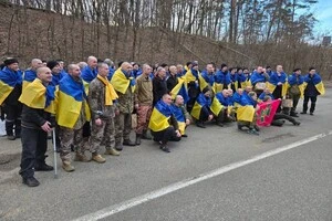 Ще 22 захисники повернулися додому завдяки заходам поза обмінами