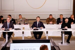 Паризький саміт «Коаліції охочих»: головні заяви лідерів