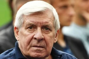 85-річний Володимир Пономарьов більшу частину кар'єри провів у московському ЦСКА