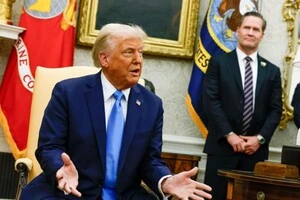 Після скандалу з Signal Трамп радився з оточенням, коли звільнити Волтца