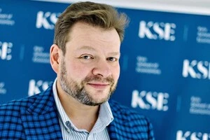 Наразі Чернишов є головою наглядової ради Національного авіаційного університету