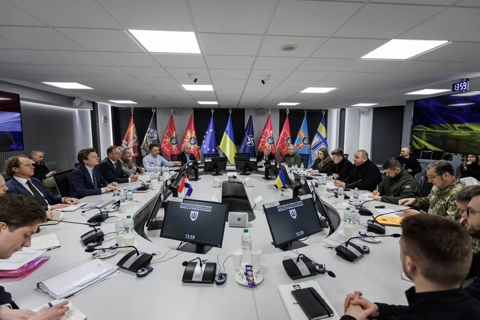 Нідерланди проспонсорують «лінію безпілотників» для України