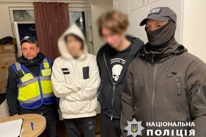 Поліція знайшла юнаків, які слухали російську музику в Києві на тлі трагедії в Сумах