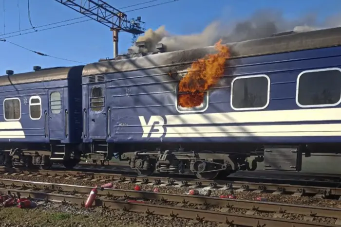 У потязі Суми-Київ сталася пожежа: загинув залізничник