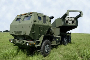 M142 HIMARS – це американська система залпового вогню.