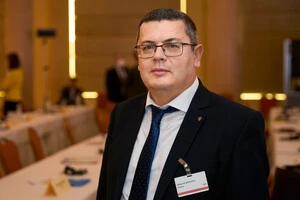 За словами парламентаря, Пекін намагається не перетинати червоні лінії