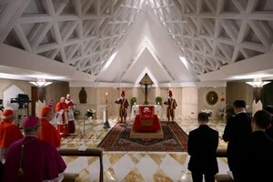 Опечатання Папських апартаментів – це традиційний церемоніал, який проводиться після смерті Папи Римського