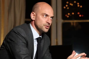 Жан-Ноель Барро вважає, що реальні кроки до миру повинні виходити від Москви