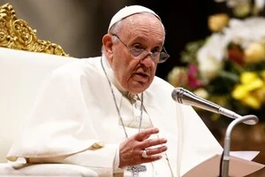 Папа Римський Франциск помер на 89 році життя вранці 21 квітня