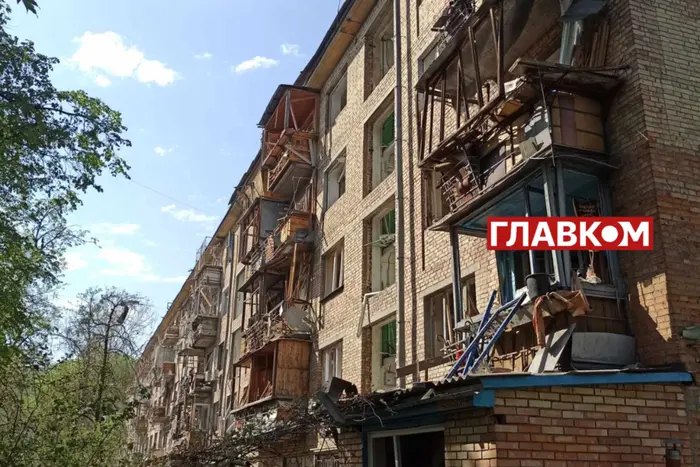 Масований обстріл України, візит Зеленського до ПАР. Головне за 24 квітня