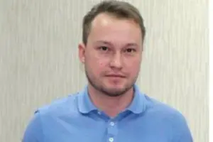 Ритіков очолював конструкторське бюро Брянського електромеханічного заводу