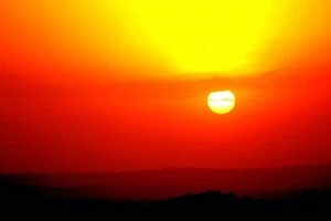 Прогноз магнітних бур на 25-27 квітня: якою буде сонячна активність