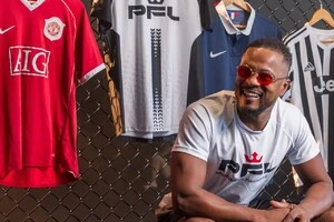 Патріс Евра – п'ятиразовий чемпіон Англії, дворазовий чемпіон Італії, переможець Ліги чемпіонів