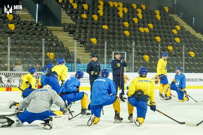Чемпіонату світу з хокею: де і коли дивитися трансляції матчів збірної України