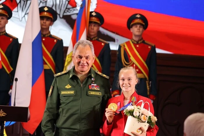 «Нейтральна» гімнастка Мельникова братиме участь у праймеріз путінської «Єдиної Росії»