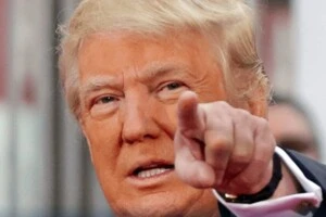 Радники Трампа виконують накази тільки після другої вказівки