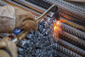 Санкції не діють: від початку року Євросоюз наростив імпорт російського металу на 71%