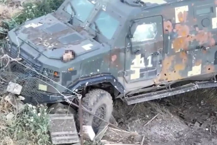 СБУ встановила російських командирів, які наказали обезголовити полоненого воїна