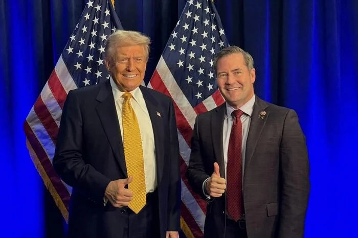 Чому Трамп звільнив Волтца? WP розкрила подробиці скандалу