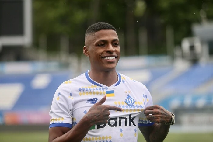 «Динамо» підписало контракт з 25-річним колумбійцем